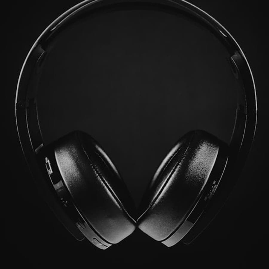 هدفون بیسیم جیبیال Tune 770NC